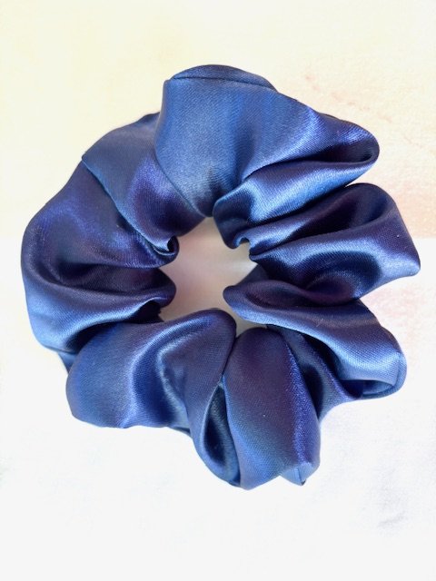 Chouchou satin bleu fait main