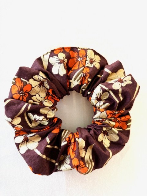 Chouchou wax fleuri marron orange doré fait main