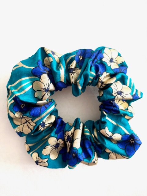 Chouchou wax fleuri bleu canard doré fait main